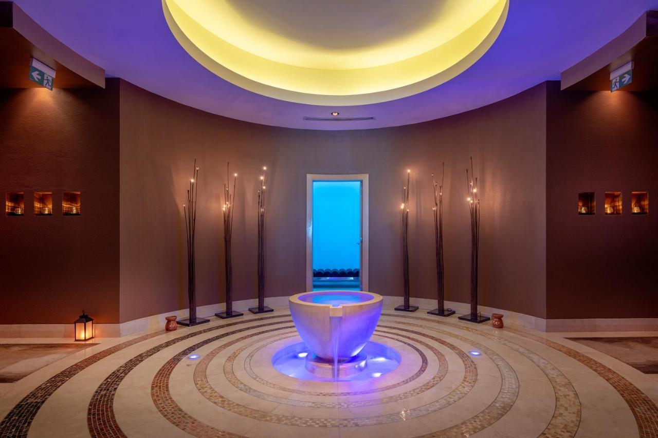 Four Seasons Hotel Ντόχα Εξωτερικό φωτογραφία The spa at the Jumeirah Atlantis