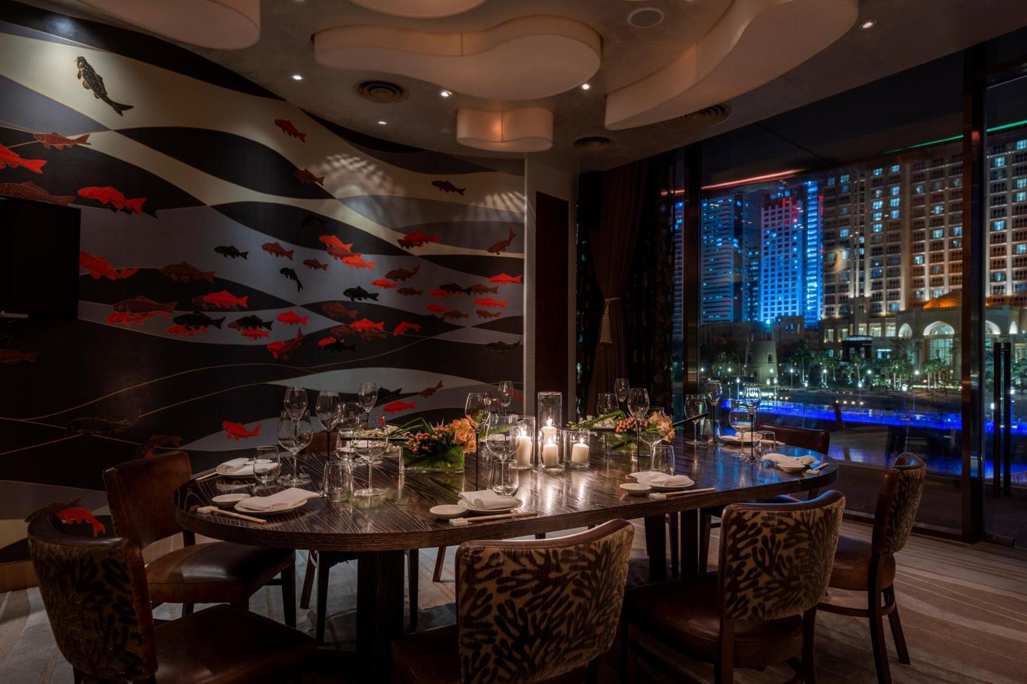 Four Seasons Hotel Ντόχα Εξωτερικό φωτογραφία Private dining room at the restaurant